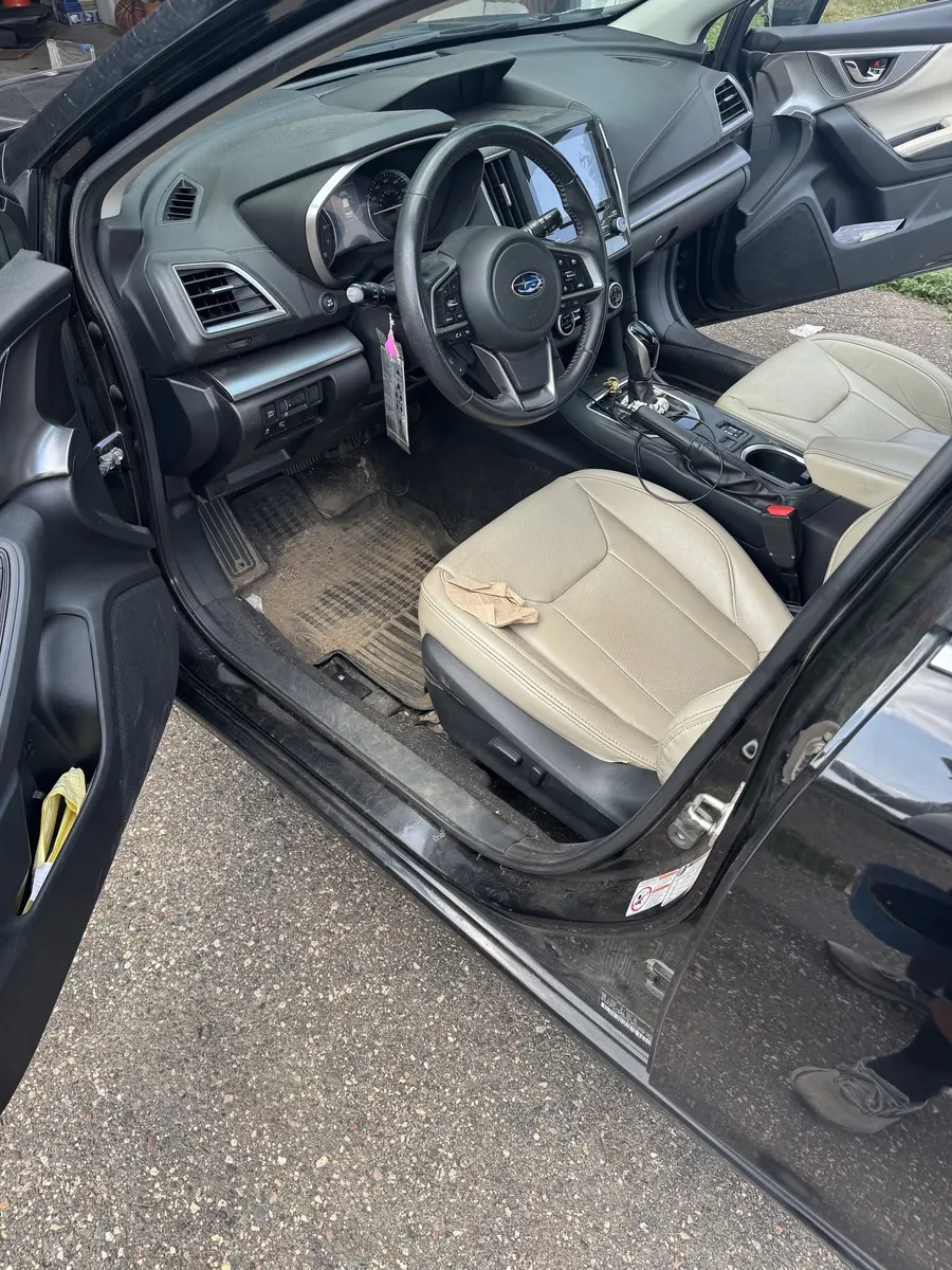 Front vehicle interior before detailing